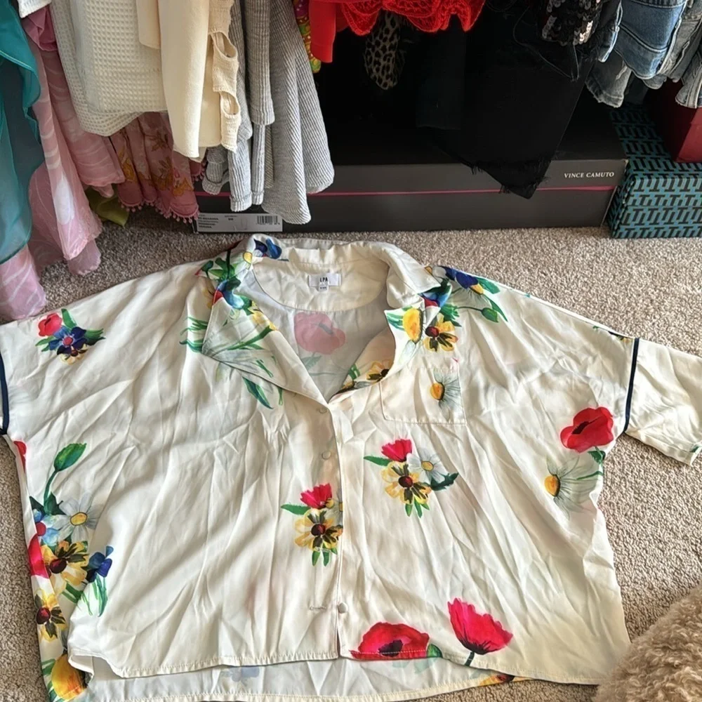 LPA- NWT Matching Silk Shortsleeve Floral Shorts Set